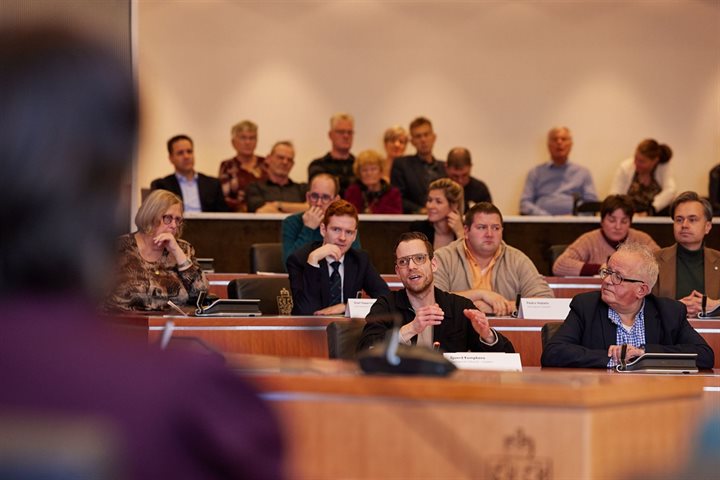 Eerste provinciale G-debat in het Gouvernement