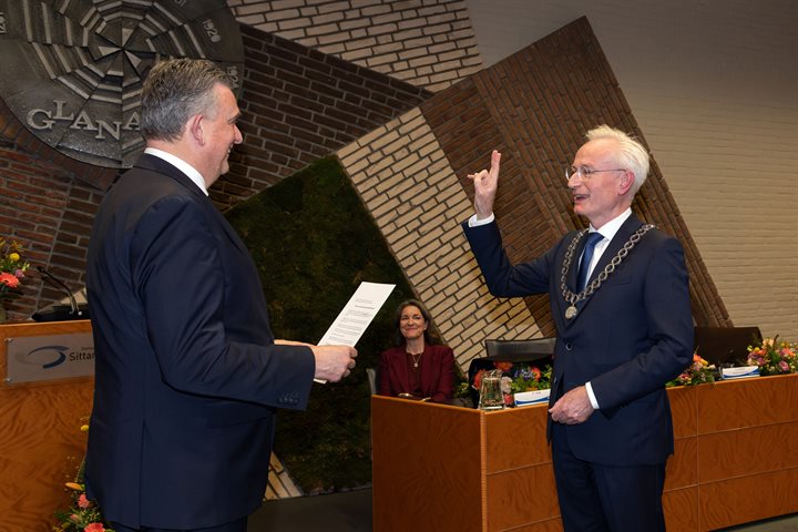 Beëdiging Hans Verheijen-5__@De Fotovakvrouw