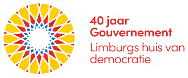 Logo 40 jaar Gouvernement met tekst: 40 jaar Gouvernement, Limburgs huis van democratie